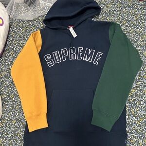 Supreme Men's Navy, Yellow, and Green Hoodie